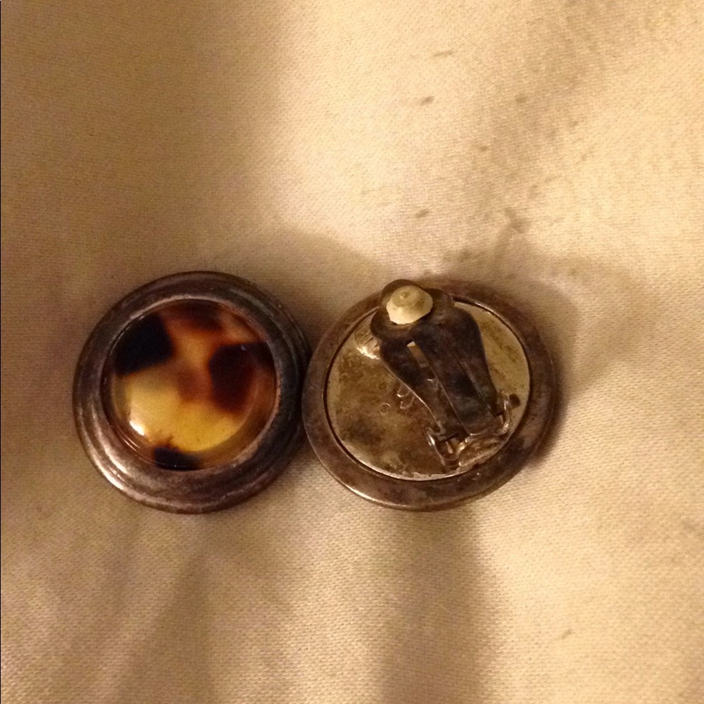 Ralph Lauren tortoise earrings - Picture 2 of 4